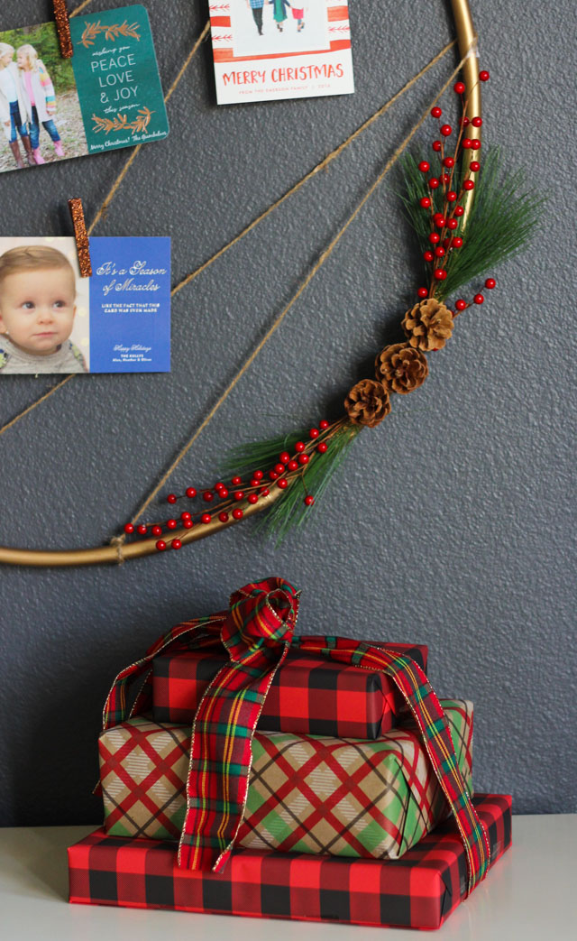Love this simple idea to display holiday cards!