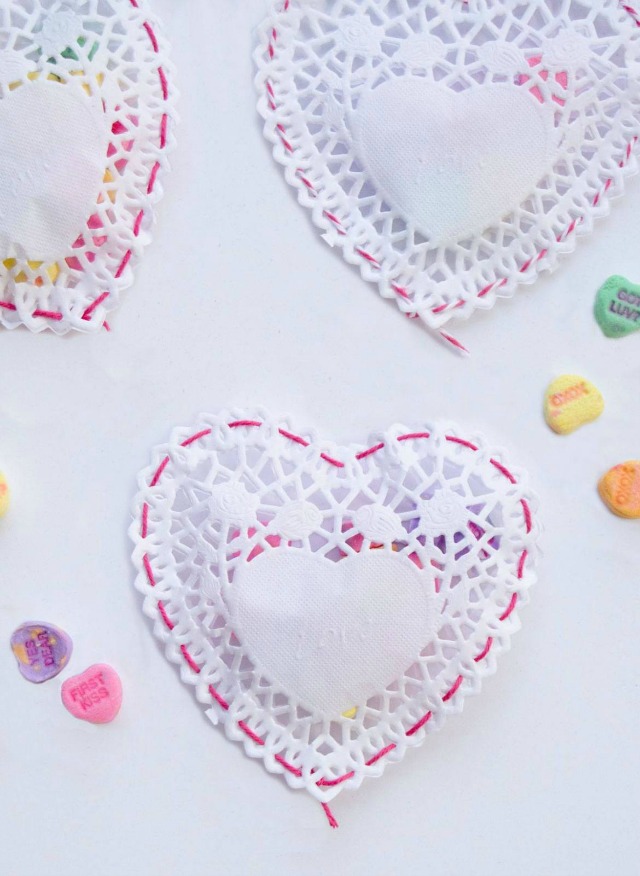 Paper heart doily valentine's day candy pouches
