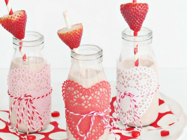Use paper heart doilies and baker's twine to wrap Valentine's Day drinks!