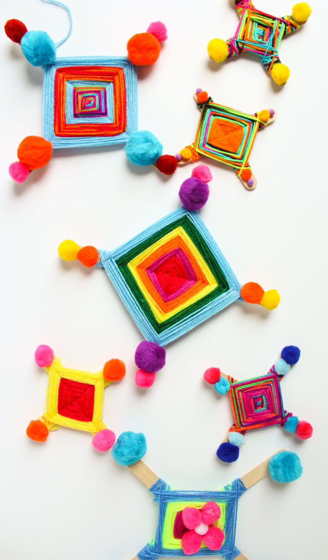 How to make God's Eyes (Ojo de Dios) - such a fun kids craft idea! #godseyes #ojodedios #kidscraft How to make God's Eyes (Ojo de Dios) - such a fun kids craft idea! #godseyes #ojodedios #kidscraft