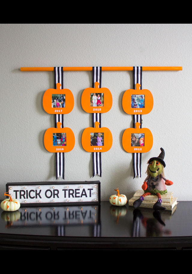 Halloween costume photo display