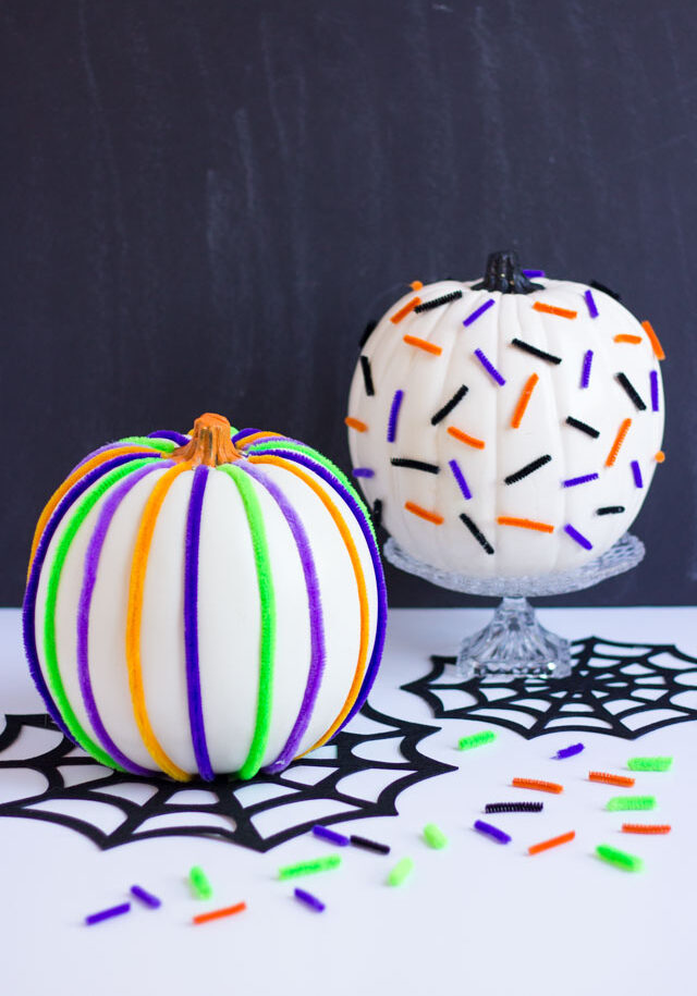 Pumpkin Week: Pipe Cleaner Pumpkins