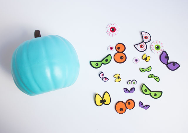 Round Eyeball Stickers for Crafts or Halloween