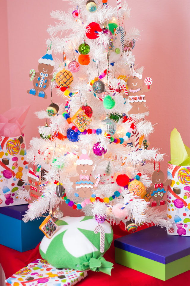 Candy Themed Kids Christmas Tree Ideas #candychristmastree #candyornaments #kidschristmastrees