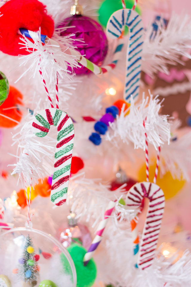 60Pcs Cute Christmas Candy Sparkle Sugar Mini Tree Ornaments Home Decoration US 