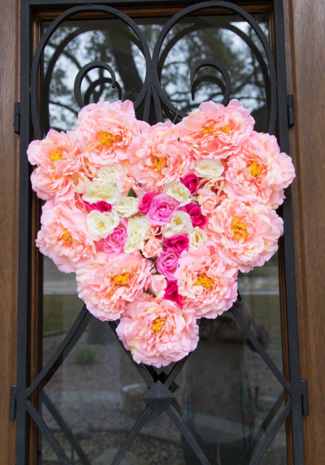 DIY flower heart wreath