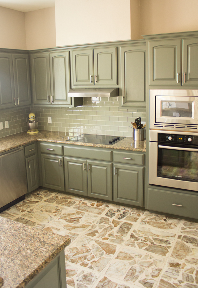 Kitchen makeover with cabinets painted with Sherwin Williams Thunderous