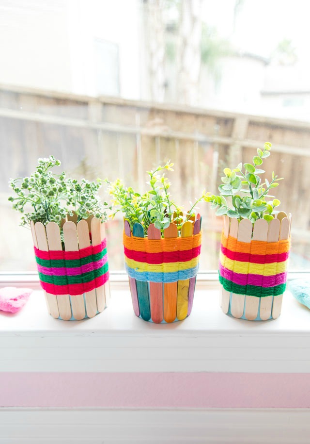 Popsicle Stick Weaving: DIY Yarn Baskets