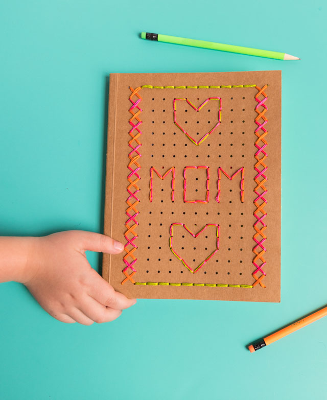 Mother's Day DIY - make mom an embroidered journal with this kit from Kid Made Modern! #mothersdaydiy #embroideryideas #kidmademodern