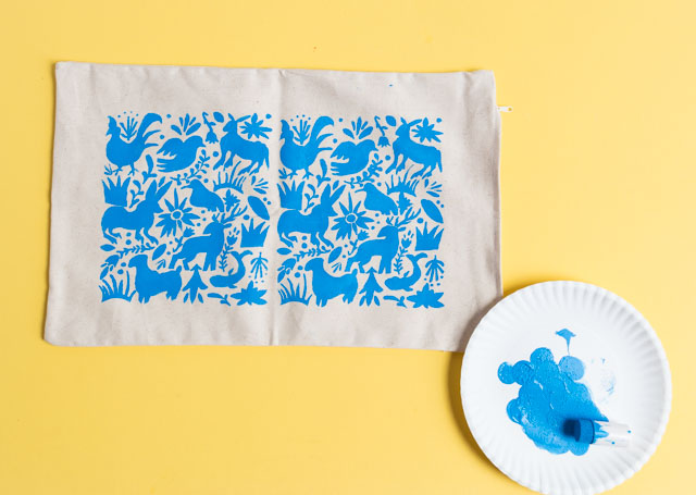 DIY Otomi pillow craft idea #otomi #otomipillow #mothersdaydiy #mothersdaycrafts