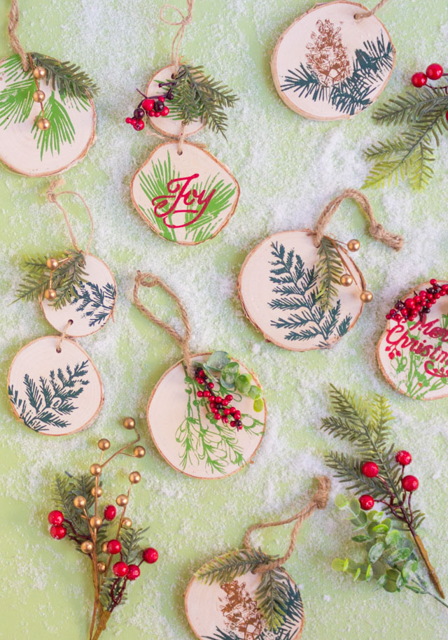 Wood Slice Painting On Ornaments : How-To, Tips & 10+ Ideas