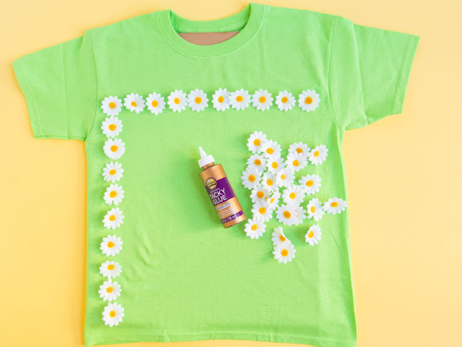Making 10x10 grid of flowers on 100th day shirt