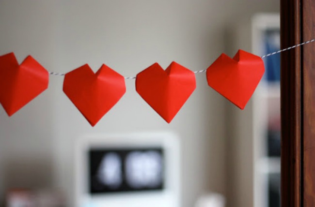 3D Paper Heart Garland