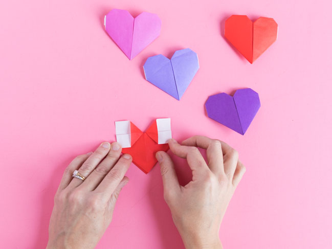How to fold paper into a heart