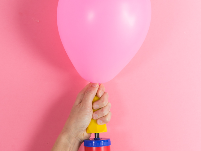 How to inflate a balloon