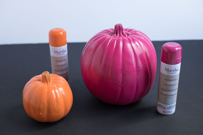 How to spray paint pumpkins