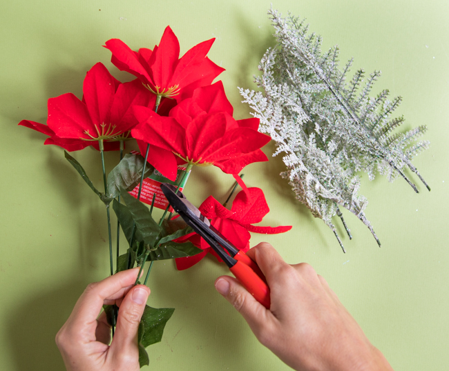How to clip flowers from stems