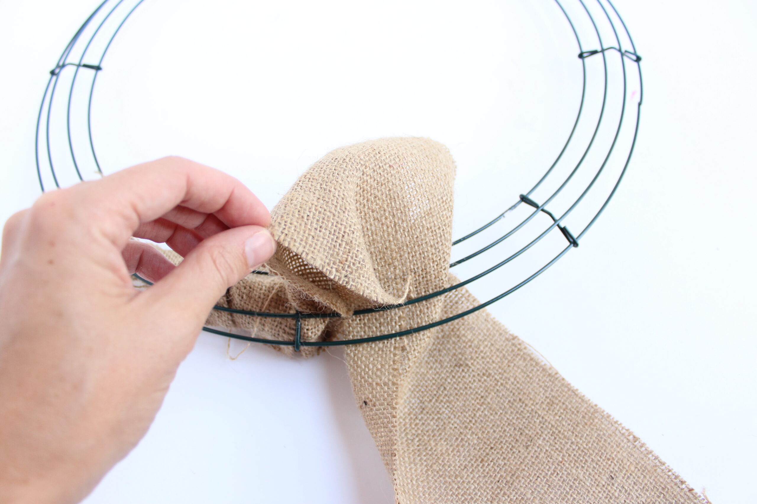 How to create a burlap loop