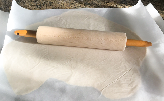 How to roll out salt dough