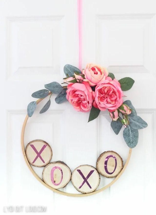 Xoxo Valentines Cricut Wreath