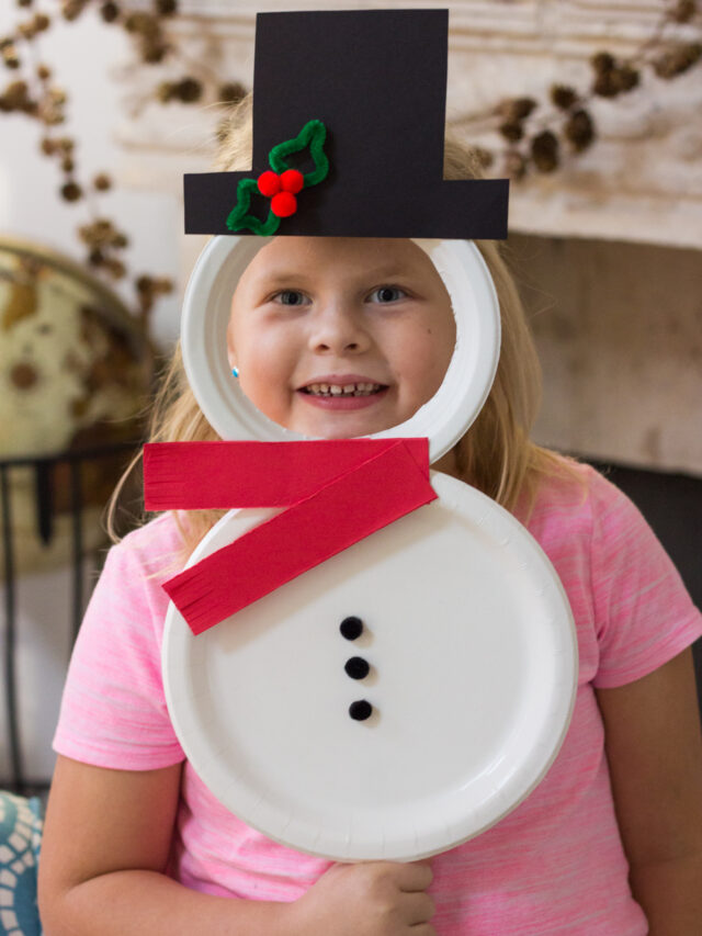 Easy Paper Plate Christmas Crafts